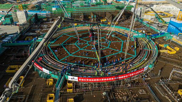 我国首个配置冷却塔的“华龙一号”核电机组建设工作全面启动(图2) 我国首个配置冷却塔的“华龙一号”核电机组建设工作全面启动(图2)